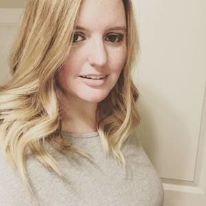 Meet your Posher, Lara